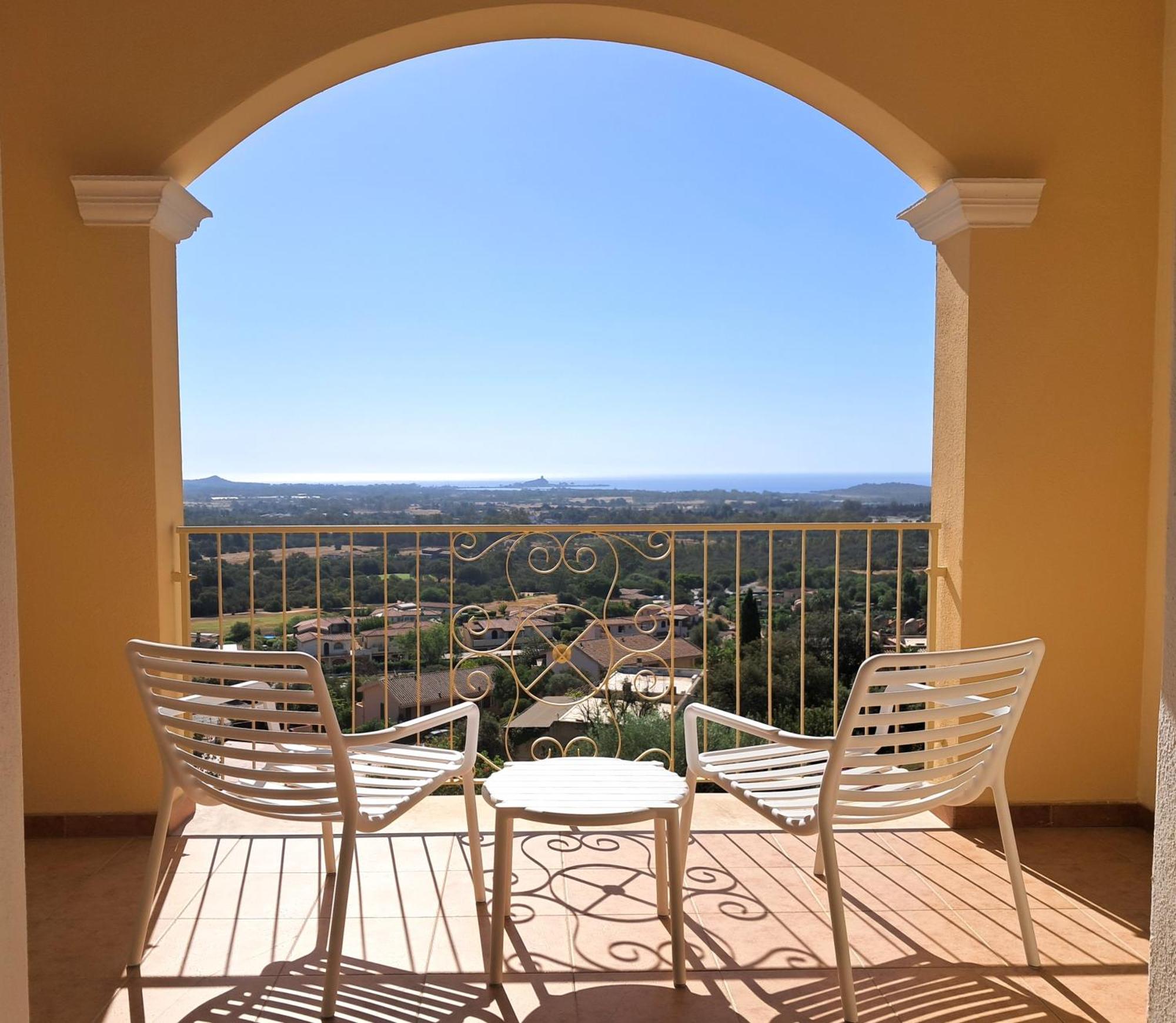 Golf & Sea Residence Is Molas Pula Esterno foto